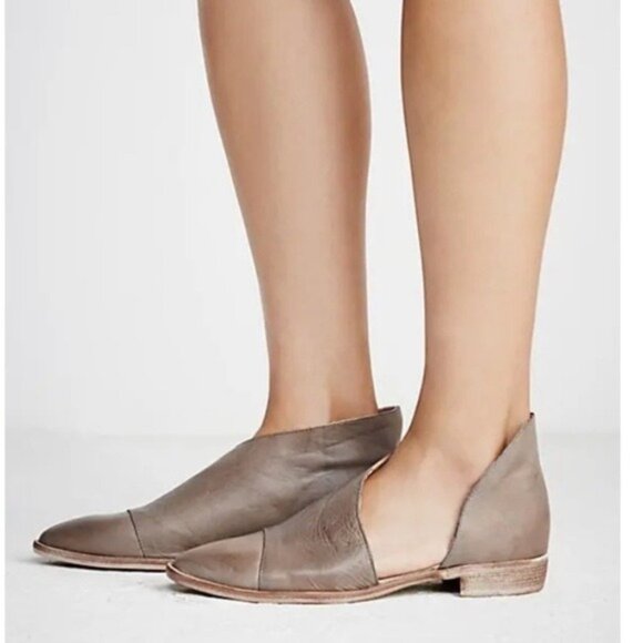 Free People Beige Leather Flats - Picture 1 of 12